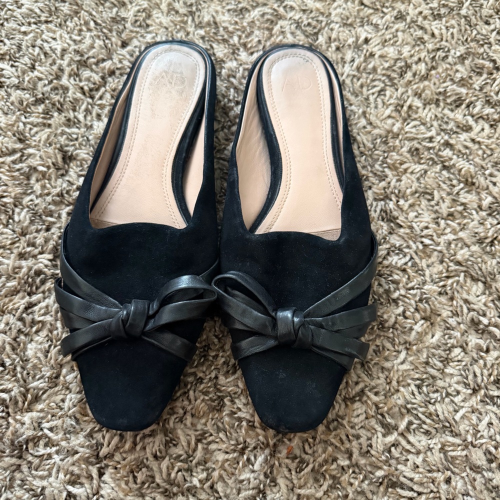 Black Suede Knot-Detail Slip-On Mules for Women